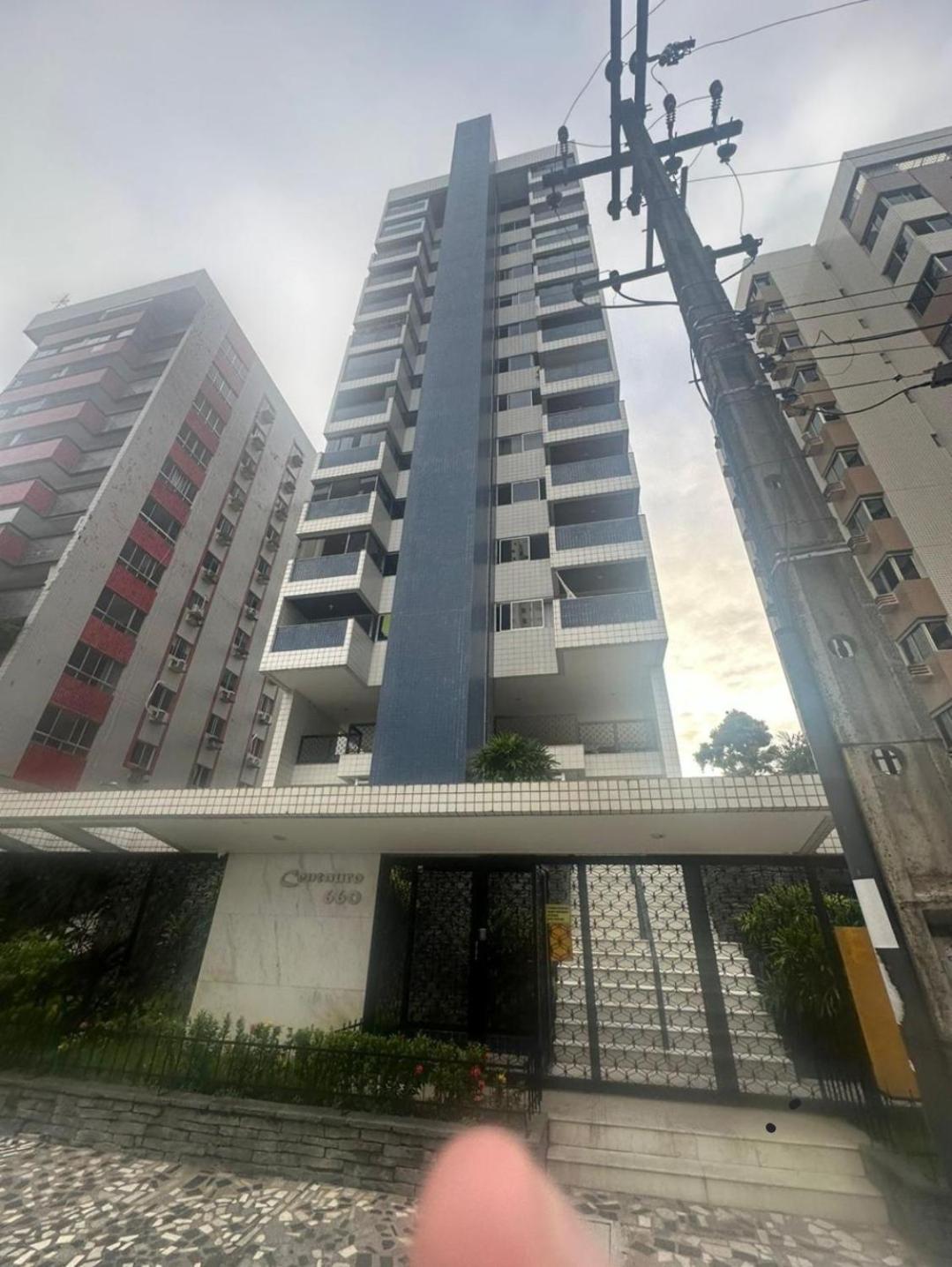 Em Boa Viagem Apartamento *