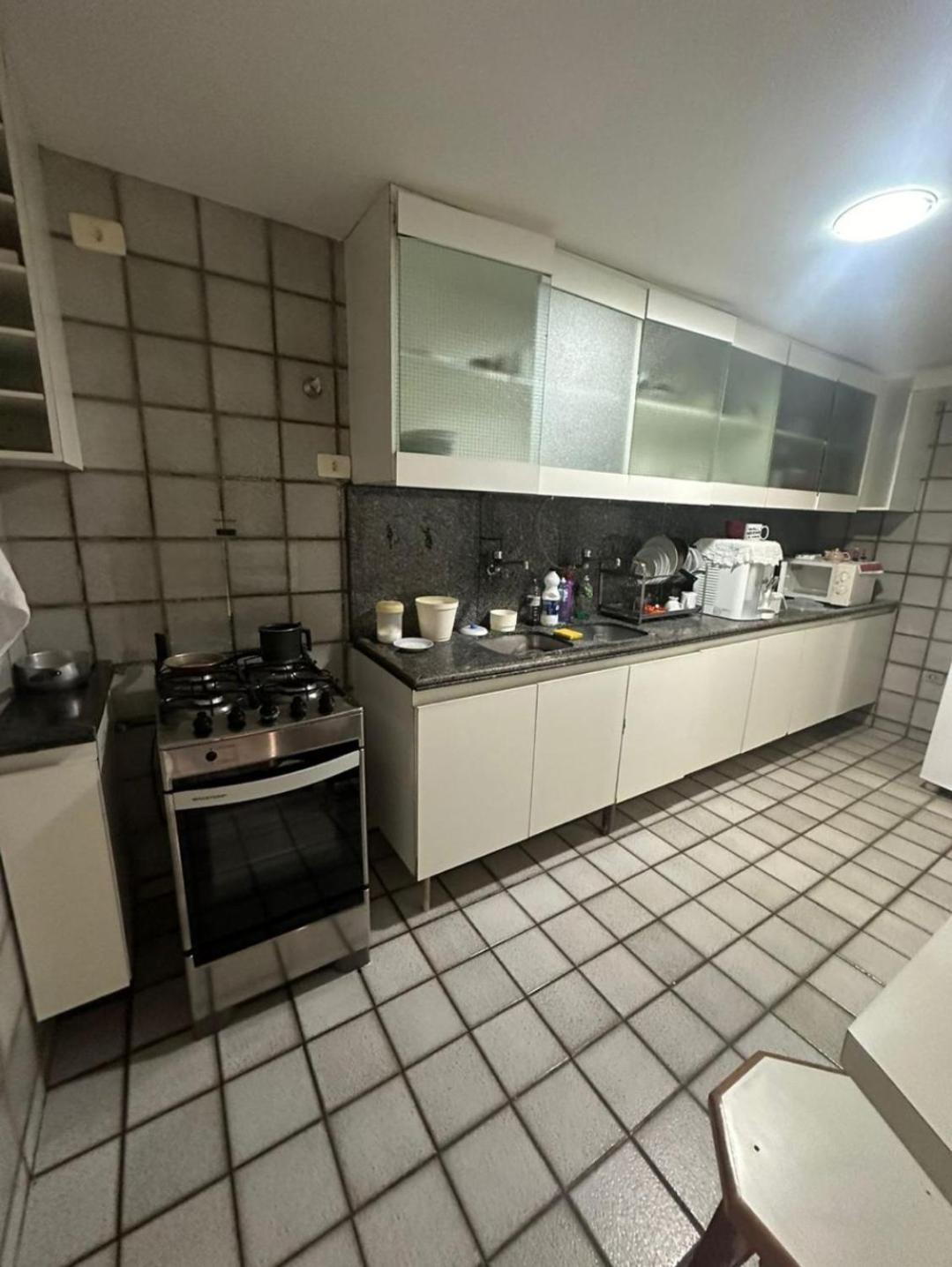 Em Boa Viagem Apartamento *